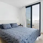 Casa Anclada En Daire